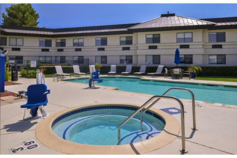 Holiday Inn Express Walnut Creek By Ihg Extérieur photo
