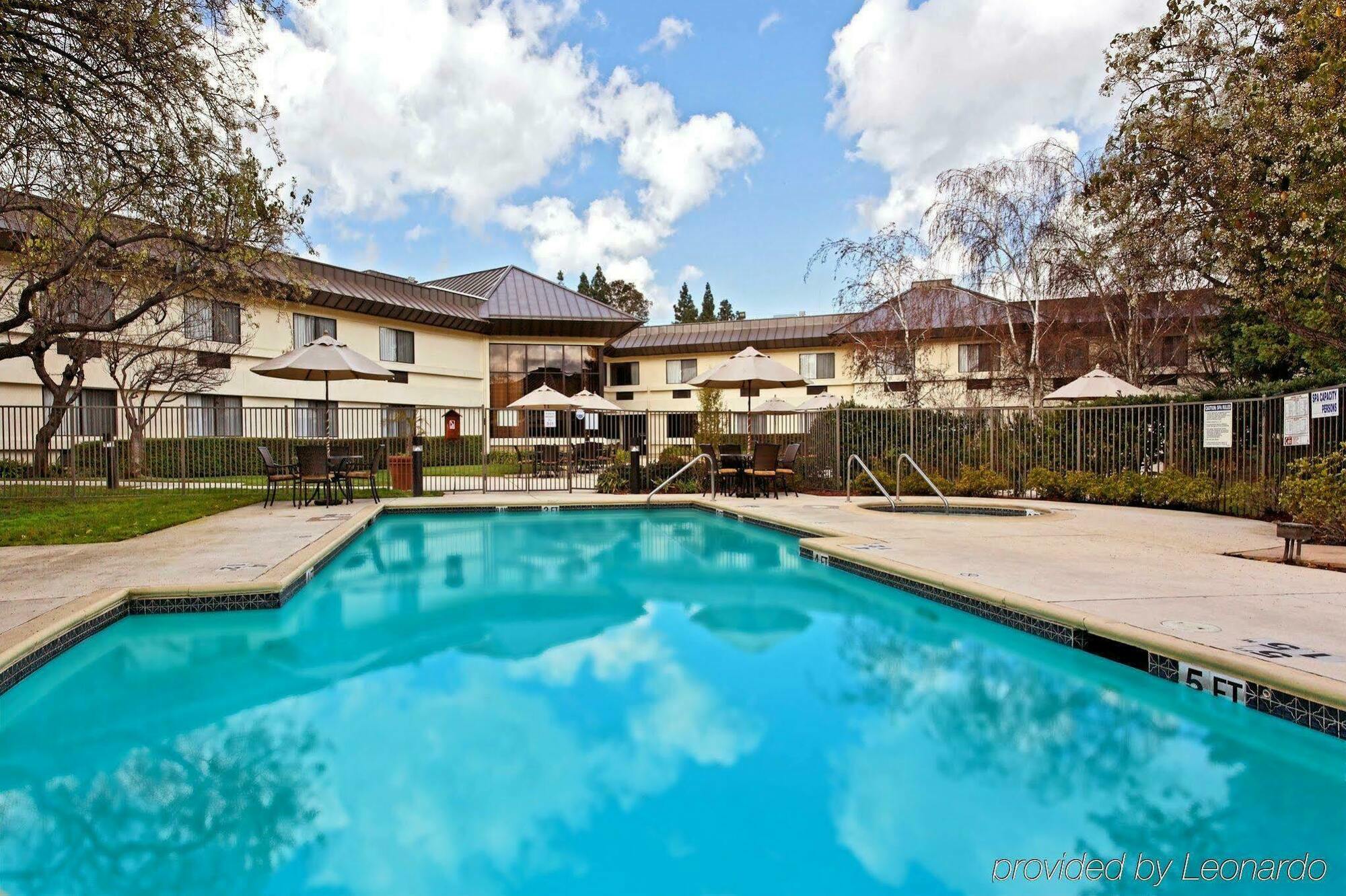 Holiday Inn Express Walnut Creek By Ihg Extérieur photo