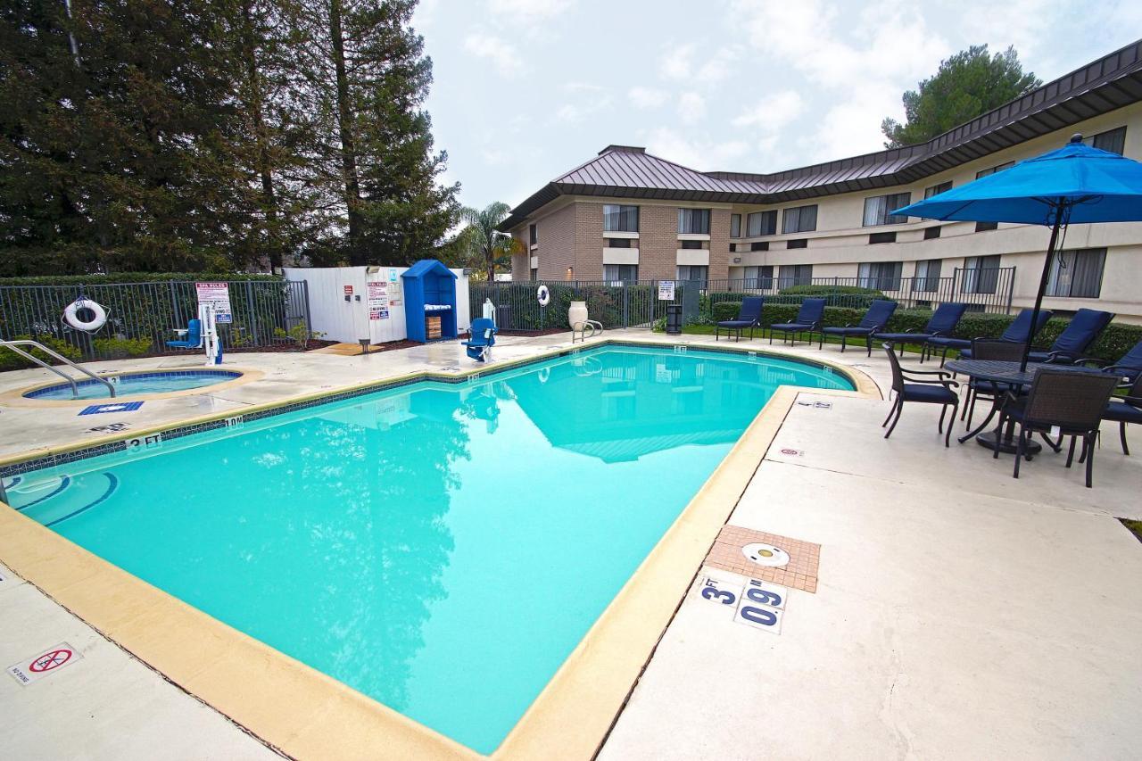 Holiday Inn Express Walnut Creek By Ihg Extérieur photo